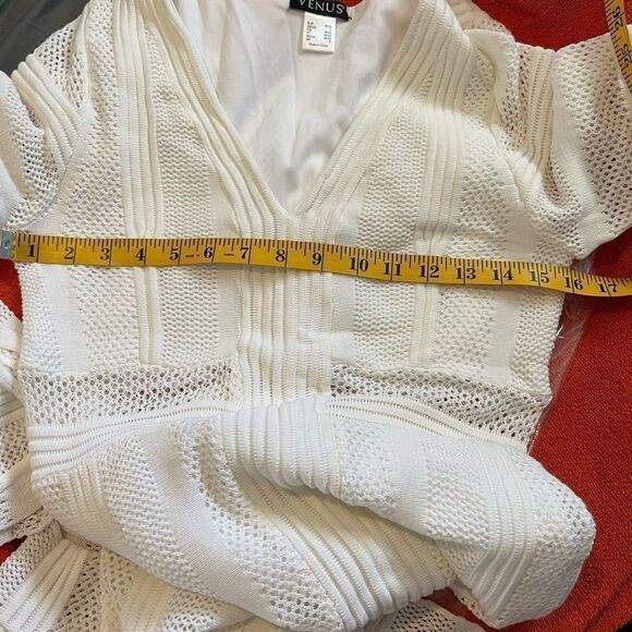NEW Venus White Long Sleeves Crochet High Low Maxi Dress.Size S - Picture 16 of 16